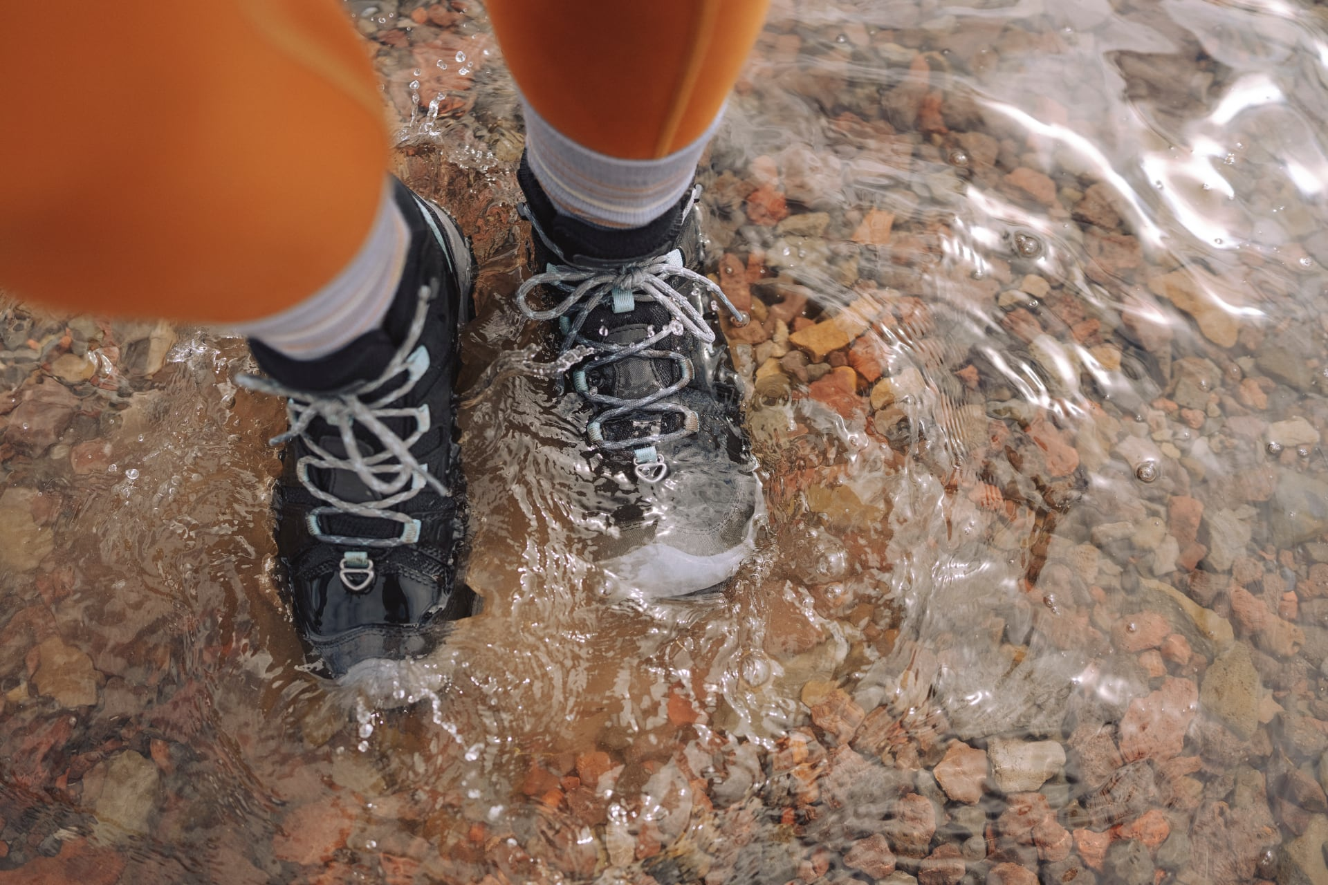Waterproof – Brown's Shoe Fit Company