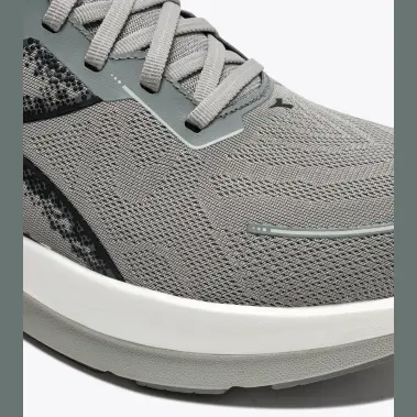 Image 2 of Diadora Mythos Blushield Vigore V Men's