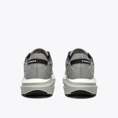 Image 5 of Diadora Mythos Blushield Vigore V Men's