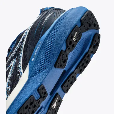 Image 3 of Diadora Mythos Blushield Vigore V Wide Men's