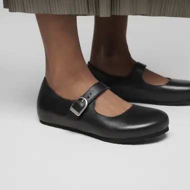 Birkenstock Santa Clarita Leather Regular Women's - Browns Shoe Fit Company Birkenstock Santa Clarita Leather Regular Women's - Browns Shoe Fit Company