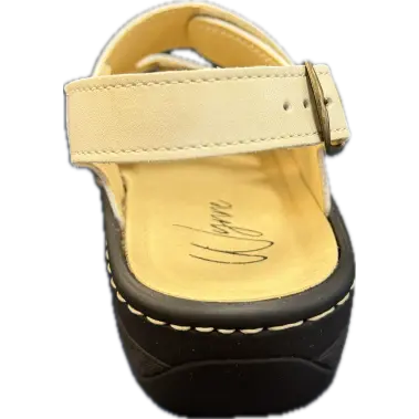 Image 3 of Wynne Tivoli Women's