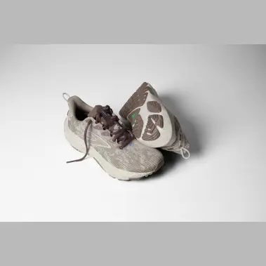 Image 8 of Brooks Ghost Trail Women's