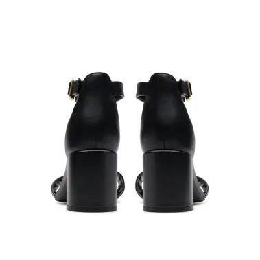 Image 4 of Clarks Ezoria Mae Women's