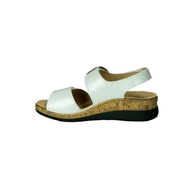 Image 4 of Wynne Carrara Women's