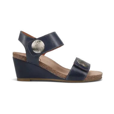 Image 2 of Taos Carousel 3 Women's