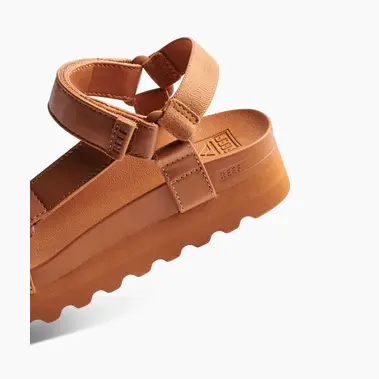 Image 4 of Reef Cushion Rem Hi Women's