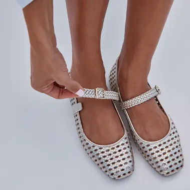 Image 16 of Vionic Alameda Woven Women's