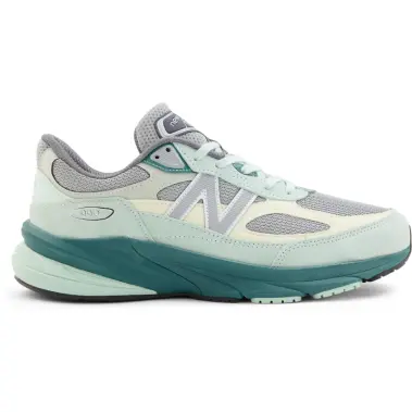 Image 3 of New Balance 990v6 Unisex