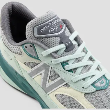 Image 7 of New Balance 990v6 Unisex