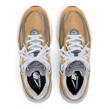 Image 5 of New Balance 990v6 Unisex