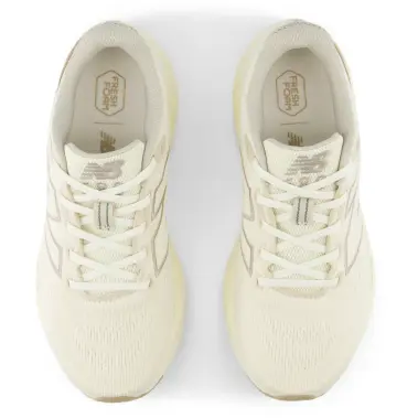 Image 5 of New Balance Fresh Foam 680v8 Women's