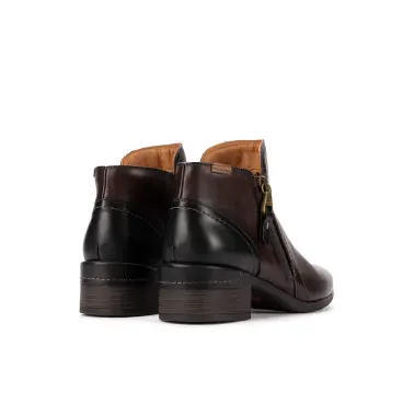 Image 4 of Pikolinos Malaga Side zip Short Boot Women's