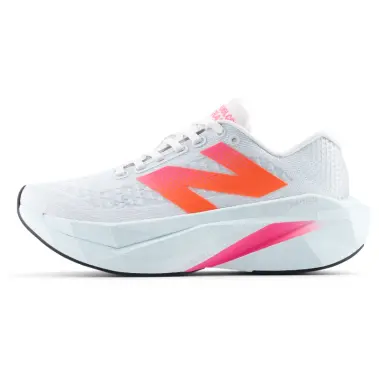Image 6 of New Balance FuelCell SuperComp Trainer v3 Women's