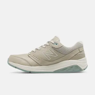 Image 2 of New Balance 928v3 Women's