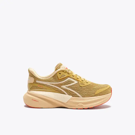 Cover image of RATTAN/BUTTERCREAM Diadora NUCLEO 2 Women's