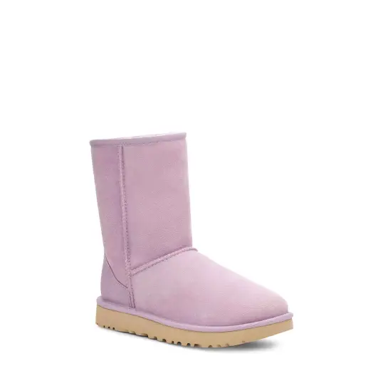 Cover image of DUSK UGG Classic Short II Women's