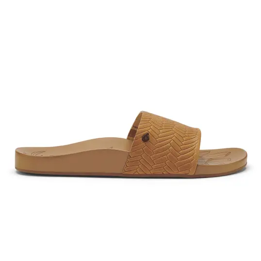 Cover image of Sahara / Weave Olukai Kipe'A Pono Women's