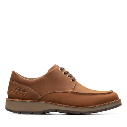 Cover image of Tan Leathe Clarks Gravelle Low Men's
