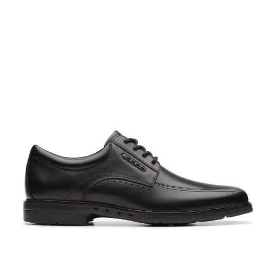 Cover image of BLK Clarks Un Kendric Way Men's