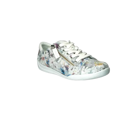 Cover image of White Ava Melani CAPRI Women's