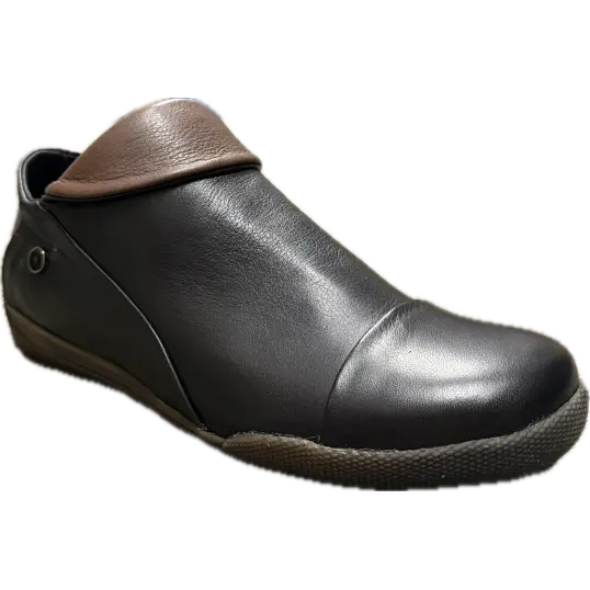 Cover image of BLK/MOKA Ava Melani Julia Women's