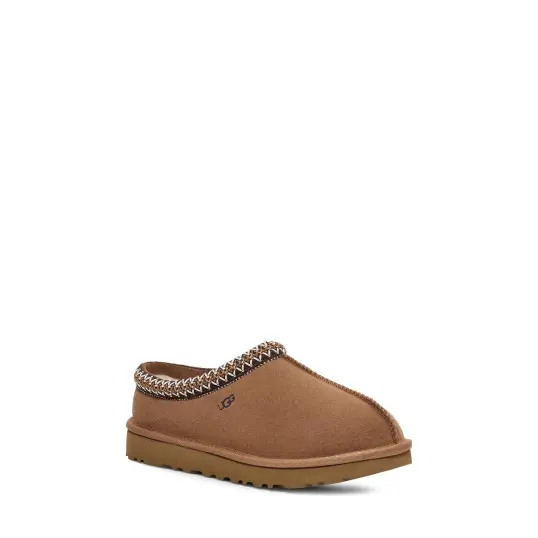 Cover image of Chestnut UGG Tasman Women's