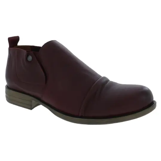 Cover image of WINE Biza Ellis Women's