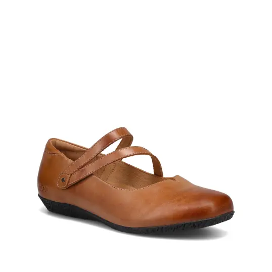 Cover image of CARAMEL Taos Banter Women's