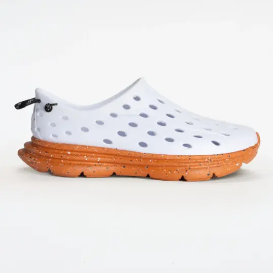 Cover image of White/Caramel Kane Revive Unisex