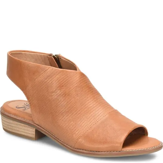 Cover image of LUGGAGE Sofft Natalia Women's