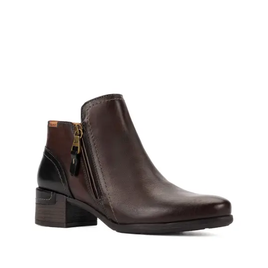Cover image of CAOBA Pikolinos Malaga Side zip Short Boot Women's