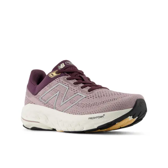 Cover image of ICE WINE/PLUM BROWN New Balance Fresh Foam X 860v14 Women's