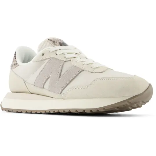Cover image of WHITE/BEIGE New Balance 237 Women's