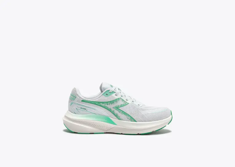 Image 1 of Diadora Mythos Blushield Vigore V Women's