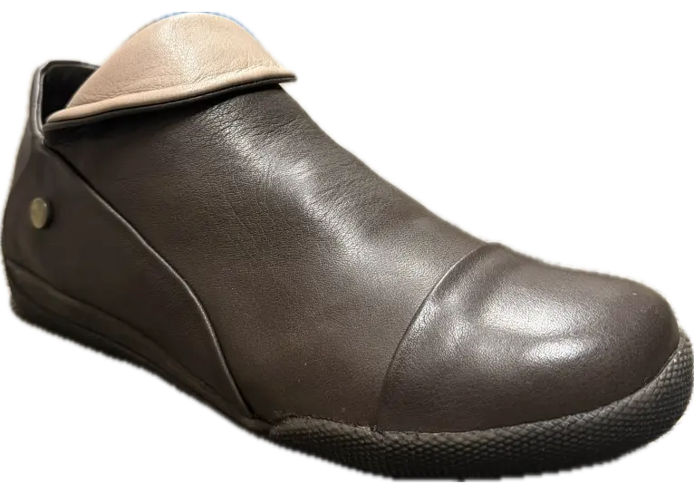 Image 1 of Ava Melani Julia Women's