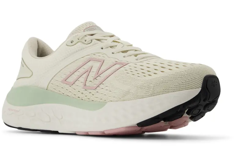 Image 1 of New Balance Made in USA Fresh Foam X 1540 v4 Women's